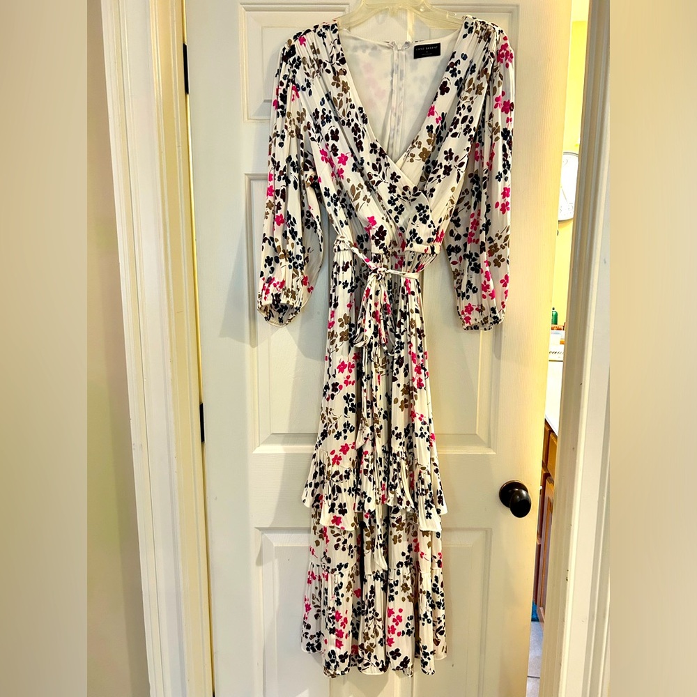 💙Beautiful flower patterned Lane Bryant dress! Very flowing and comfortable!🩷